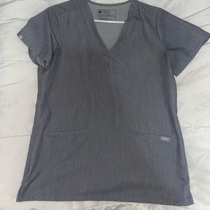 Figs Grey Scrub top Small